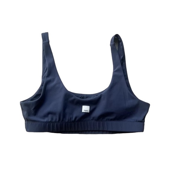 Vuori active sports bra Size M - Picture 2 of 3